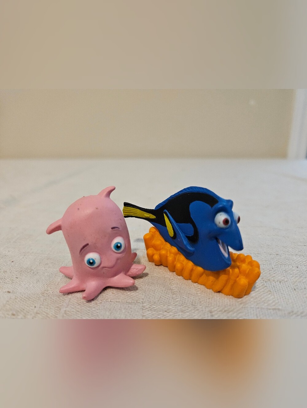 Finding Nemo Figures Dory And Pearl Pink Octopus Read